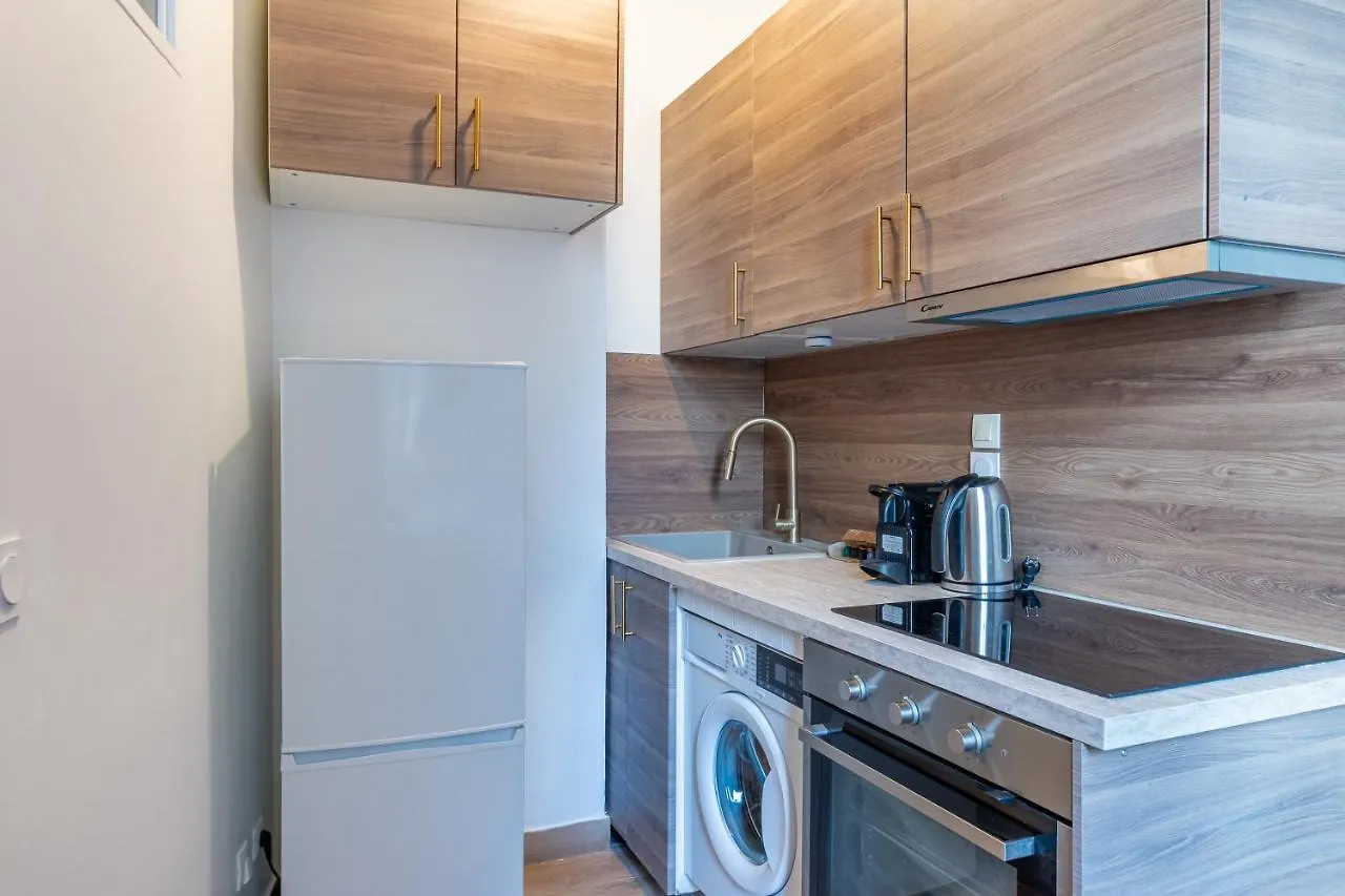 Apartment Appartement Metro Alexandre Dumas Paris France